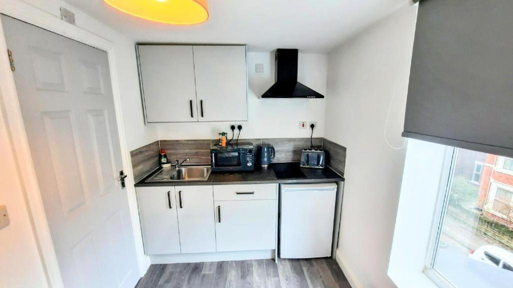 Premier Nottingham Studios - Burford Road Bagian luar foto